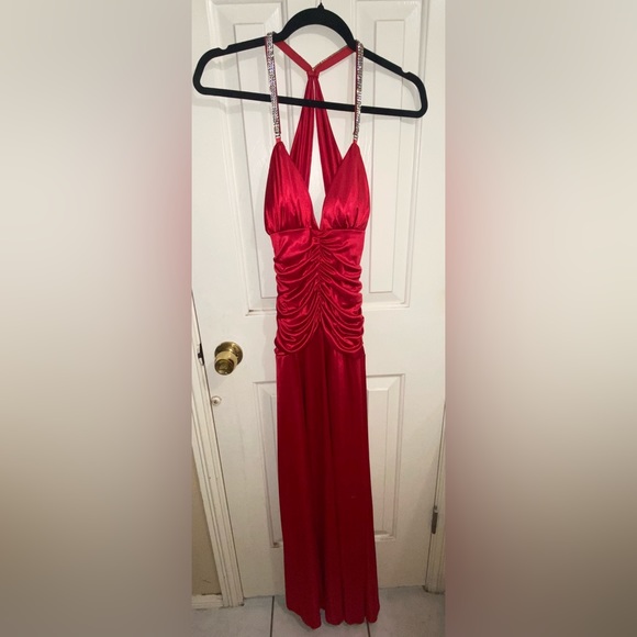 Sexy Red Evening Dress - Picture 2 of 8